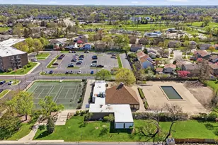 1500 Robin Cir, Hoffman Estates, IL 60169 - Photo 18