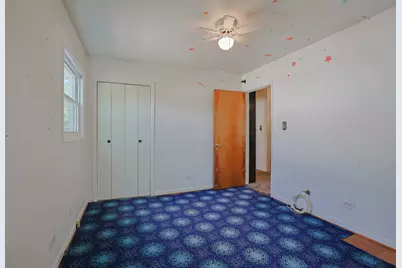 1057 Cedar Lane, Elk Grove Village, IL 60007 - Photo 20