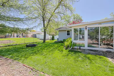1057 Cedar Lane, Elk Grove Village, IL 60007 - Photo 28