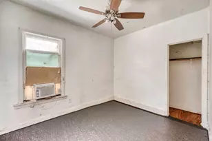 10204 S Lafayette Ave, Chicago, IL 60628 - Photo 10