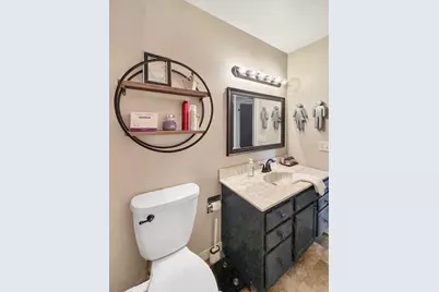1939 Revere Street, Freeport, IL 61032 - Photo 18