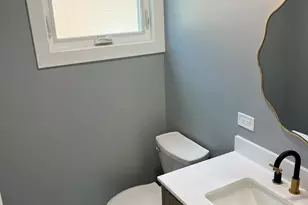 9555 Merton Ave, Oak Lawn, IL 60453 - Photo 12