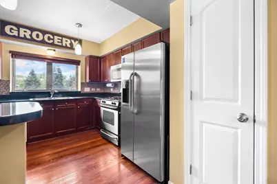 655 Perrie Drive #206, Elk Grove Village, IL 60007 - Photo 8