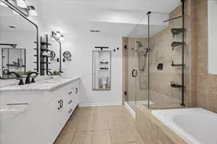 [Address not provided], Oak Park, IL 60302 - Photo 16