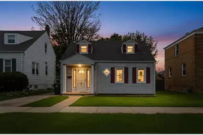 8720 S Richmond Avenue, Evergreen Park, IL 60805 - Photo 2