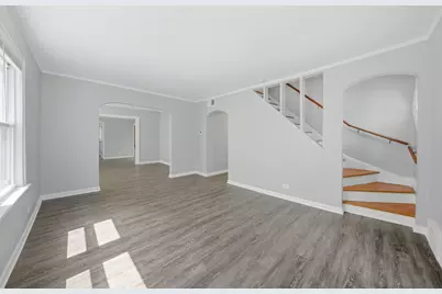 8720 S Richmond Avenue, Evergreen Park, IL 60805 - Photo 4