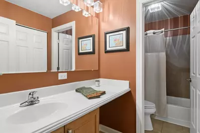 2421 Stonybrook Street, Wauconda, IL 60084 - Photo 22