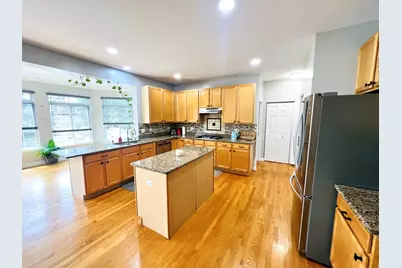 416 Ptarmigan Place, Lindenhurst, IL 60046 - Photo 12