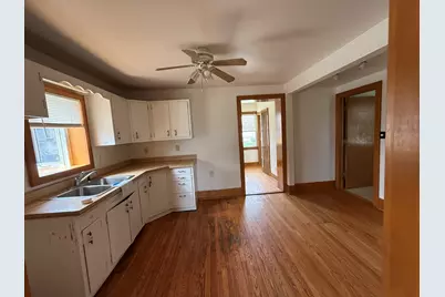 216 N Williams Street, Thornton, IL 60476 - Photo 2