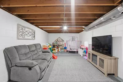 215 N Yates Street, Alpha, IL 61413 - Photo 24