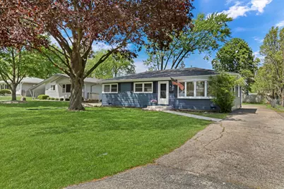 262 Normandy Lane, Grayslake, IL 60030 - Photo 2