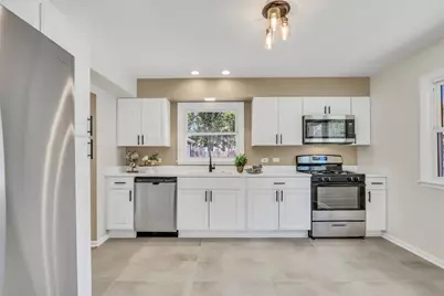 262 Normandy Lane, Grayslake, IL 60030 - Photo 8