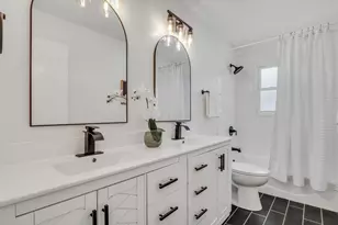 262 Normandy Ln, Grayslake, IL 60030 - Photo 12
