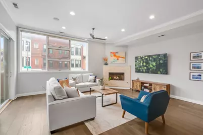1555 N Wood Street #201, Chicago, IL 60622 - Photo 4