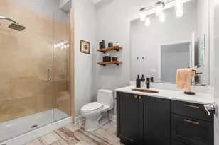 1555 N Wood St, Chicago, IL 60622 - Photo 14