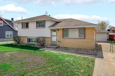 7305 W 75th Street, Bridgeview, IL 60455 - Photo 1