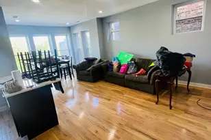 1411 E 67th Pl, Chicago, IL 60637 - Photo 4