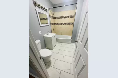 1411 E 67th Place #3E, Chicago, IL 60637 - Photo 8