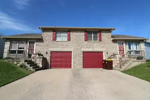 860-868 Carol Ave, Woodstock, IL 60098 - Photo 1