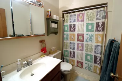 860-868 Carol Avenue, Woodstock, IL 60098 - Photo 6