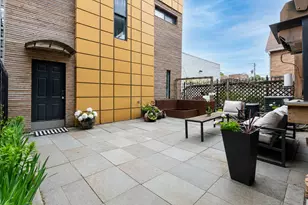 2334 W Medill Ave, Chicago, IL 60647 - Photo 2
