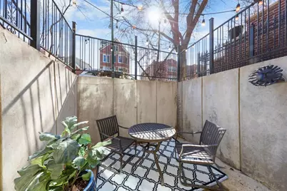 2334 W Medill Avenue, Chicago, IL 60647 - Photo 32