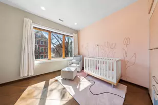 2334 W Medill Ave, Chicago, IL 60647 - Photo 24