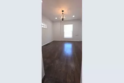 10118 S Luella Avenue, Chicago, IL 60617 - Photo 2