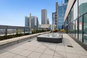 450 E Waterside Dr, Chicago, IL 60601 - Photo 24