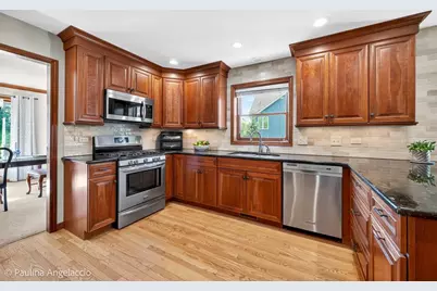 321 Bryan Drive, Cary, IL 60013 - Photo 8