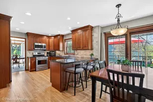 321 Bryan Dr, Cary, IL 60013 - Photo 12