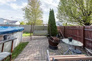 4217 Jay Dr, Zion, IL 60099 - Photo 22