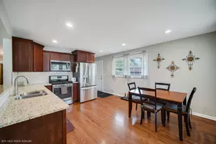29 W 31st Pl, Steger, IL 60475 - Photo 12