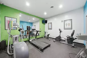 6325 N Sheridan Rd, Chicago, IL 60660 - Photo 18