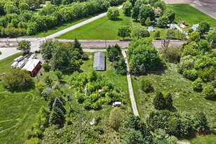 2183 Railroad St, Lodge, IL 61856 - Photo 24