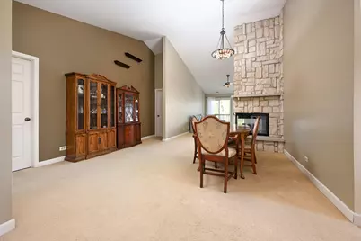 126 Winchester Drive #B, Streamwood, IL 60107 - Photo 10