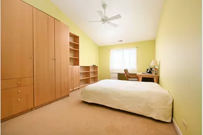 126 Winchester Drive #B, Streamwood, IL 60107 - Photo 14
