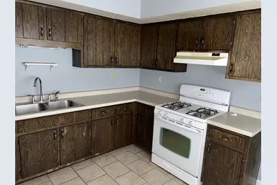 1809 E Washington Street #2, Joliet, IL 60433 - Photo 2