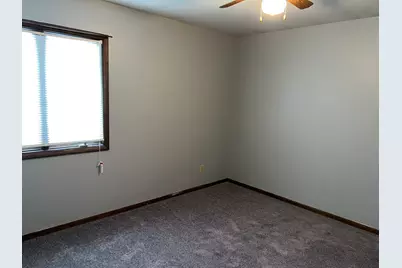 1809 E Washington Street #2, Joliet, IL 60433 - Photo 6