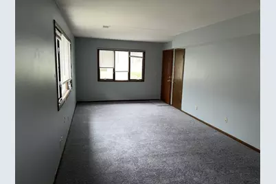 1809 E Washington Street #2, Joliet, IL 60433 - Photo 4