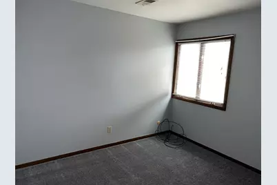 1809 E Washington Street #2, Joliet, IL 60433 - Photo 8