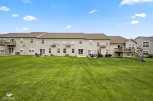 1753 Fieldstone Dr S, Shorewood, IL 60404 - Photo 4