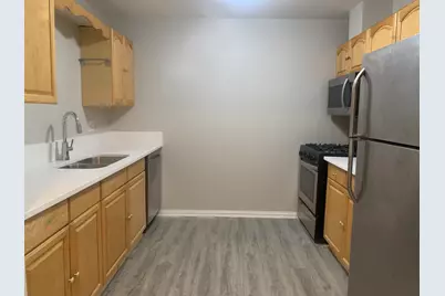 264 E Bailey Road #L, Naperville, IL 60565 - Photo 2