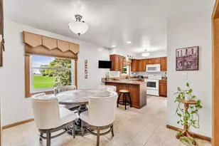 532 Oak St, Andover, IL 61233 - Photo 8