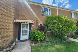3820 Forest Ave, Brookfield, IL 60513 - Photo 2