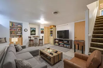 32 N Albert Street, Mount Prospect, IL 60056 - Photo 12