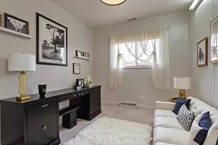 32 N Albert St, Mount Prospect, IL 60056 - Photo 10