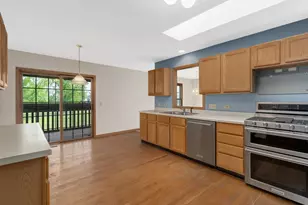11180 Algonquin Rd, Huntley, IL 60142 - Photo 8