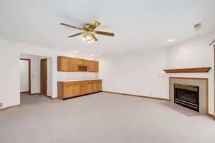 11180 Algonquin Rd, Huntley, IL 60142 - Photo 14