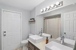 88 Devonshire Cir, Elgin, IL 60123 - Photo 22